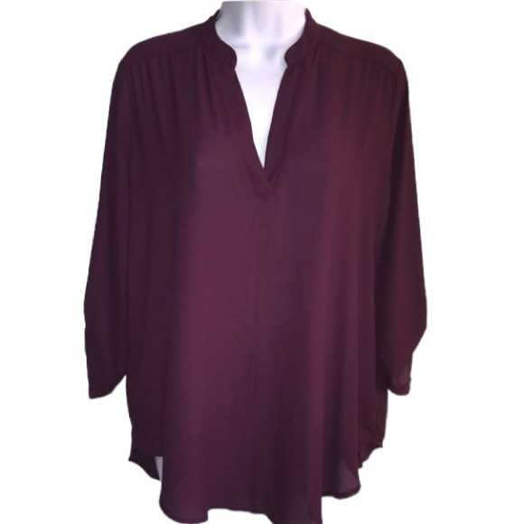 Lush Tops - 🔴 4/$15 Lush brand potent purple v-neck 3/4 sleeve top blouse in size M in EUC